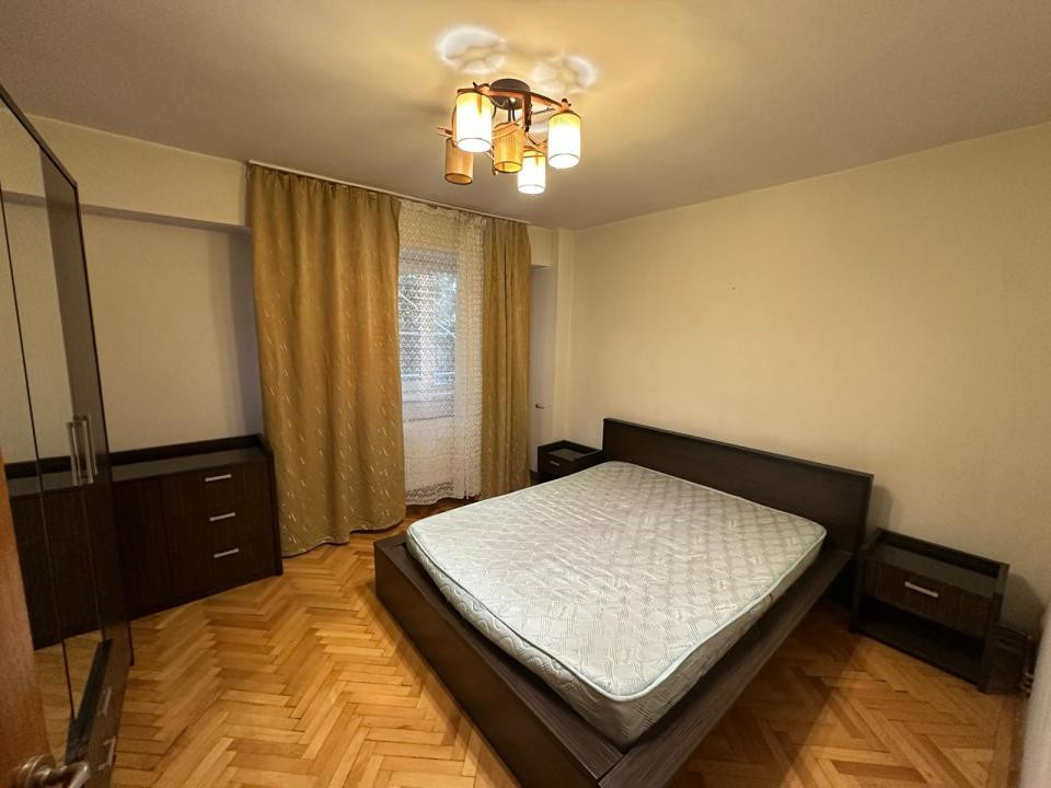Apartament 3 camere de închiriat | Pantelimon – Bd. Ferdinand