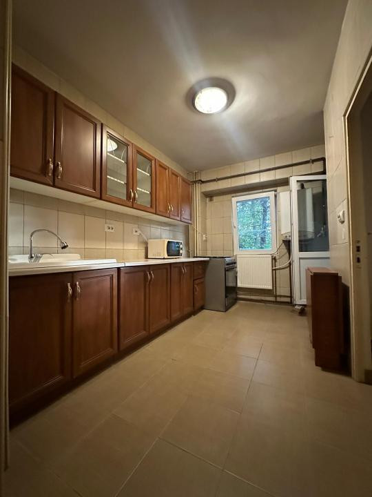 Apartament 3 camere de închiriat | Obor – Ferdinand