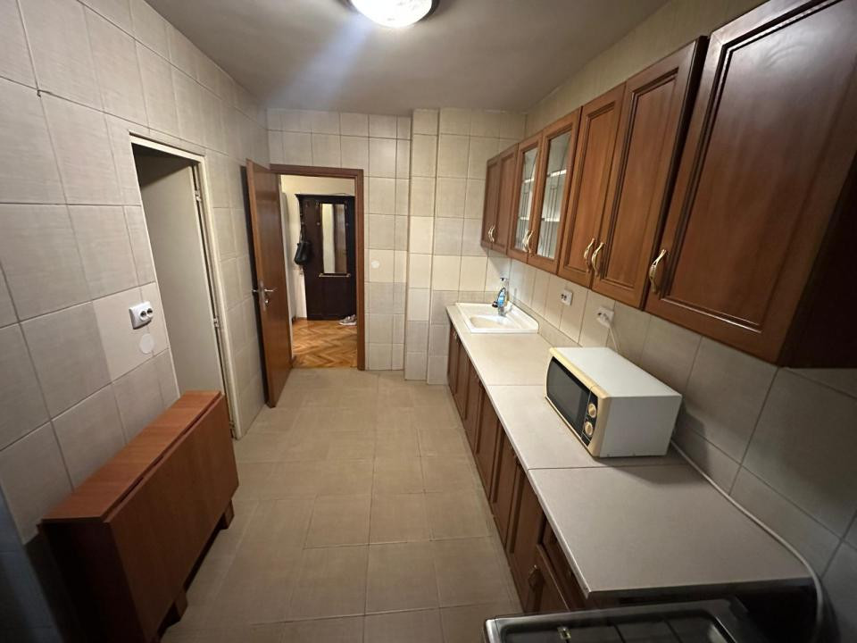 Apartament 3 camere de închiriat | Obor – Ferdinand